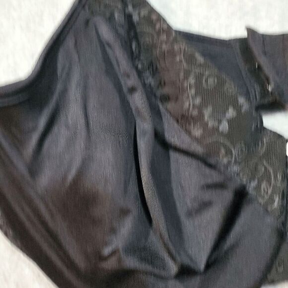 Bali Bra Womens 40 DD Black Floral Underwire Full Coverage Adjustable Straps - Picture 5 of 11